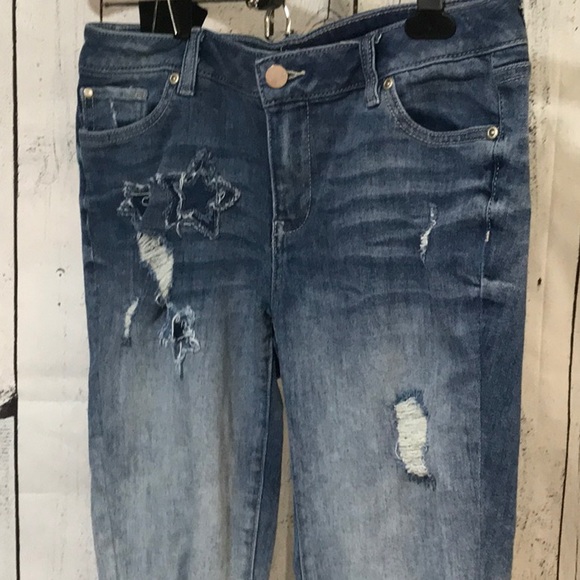 NY & Company SOHO boyfriend jeans distressed cropped stretch - Picture 2 of 9